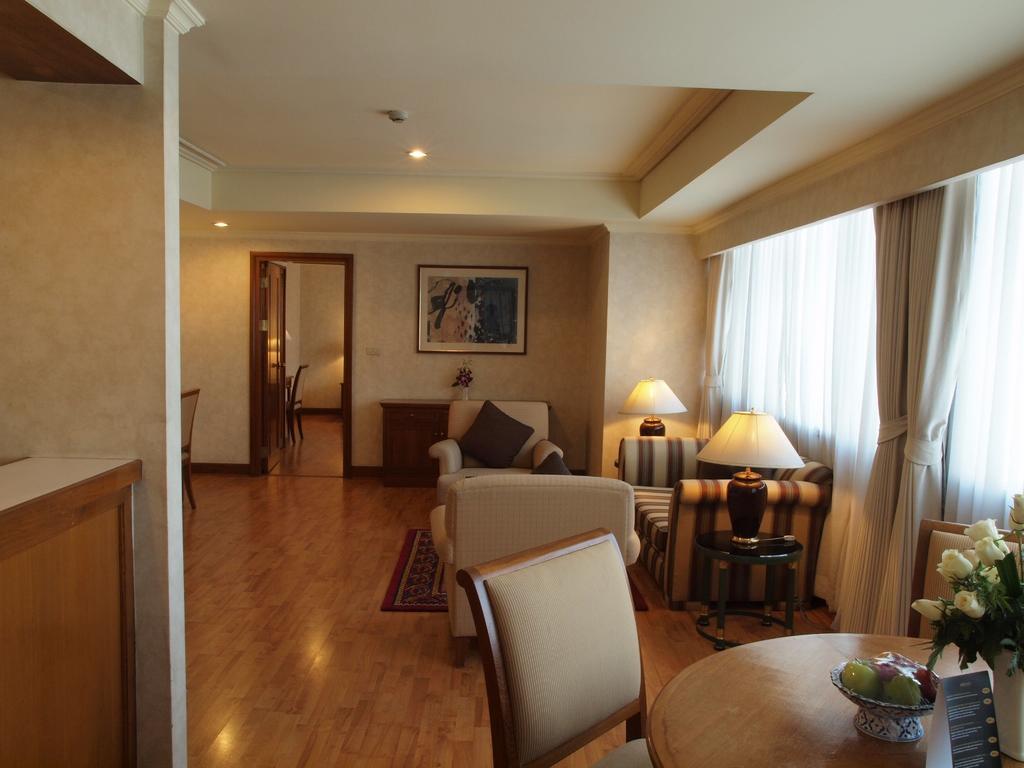 Rembrandt Suites Bangkok Ngoại thất bức ảnh