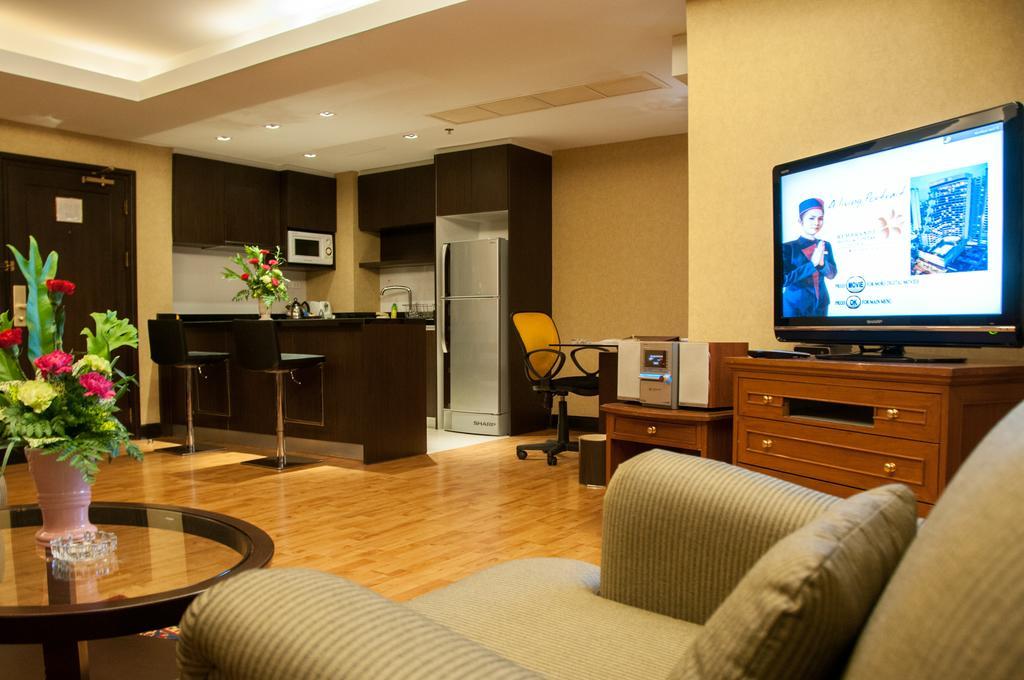 Rembrandt Suites Bangkok Ngoại thất bức ảnh