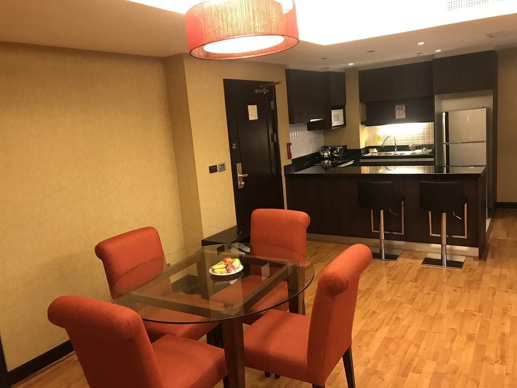 Rembrandt Suites Bangkok Ngoại thất bức ảnh