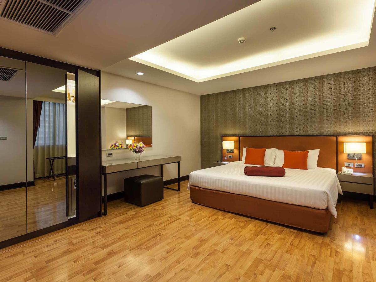 Rembrandt Suites Bangkok Ngoại thất bức ảnh