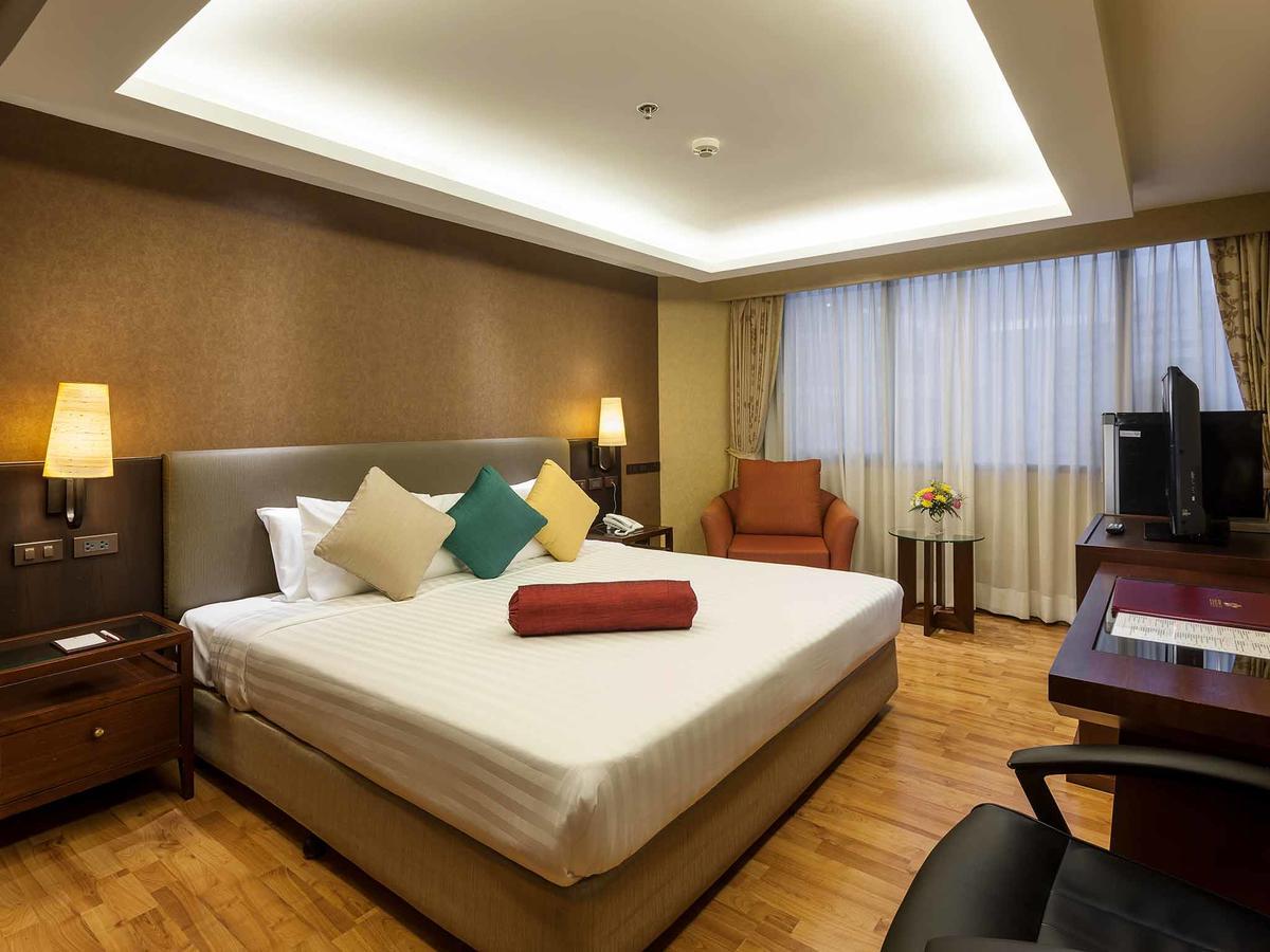 Rembrandt Suites Bangkok Ngoại thất bức ảnh