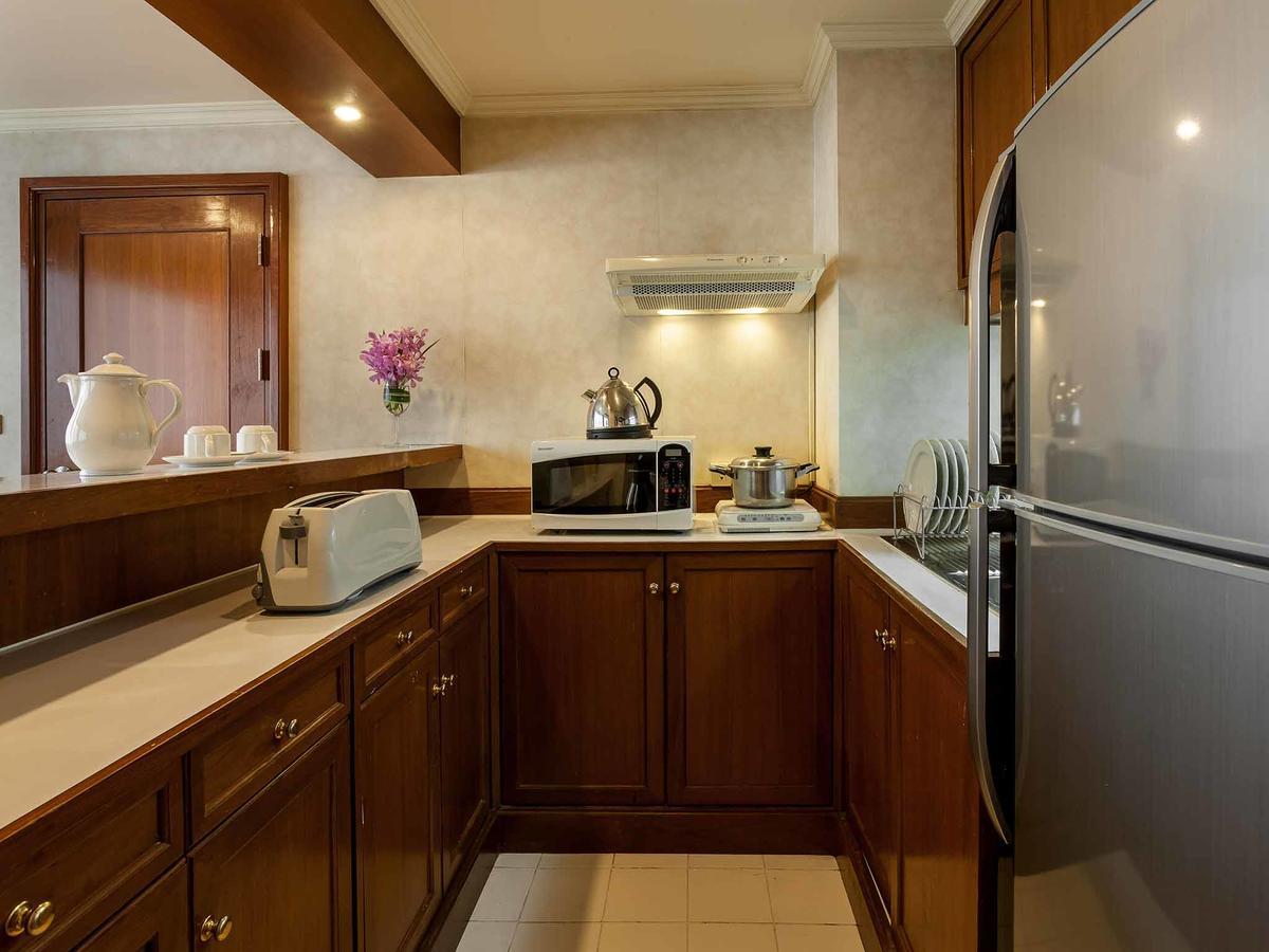 Rembrandt Suites Bangkok Ngoại thất bức ảnh